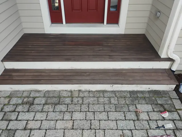 Entry steps stained, before